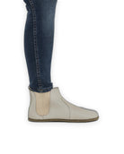 Close-up calf leather - Lucas Beige Chelsea Boots Detail | Bespoky