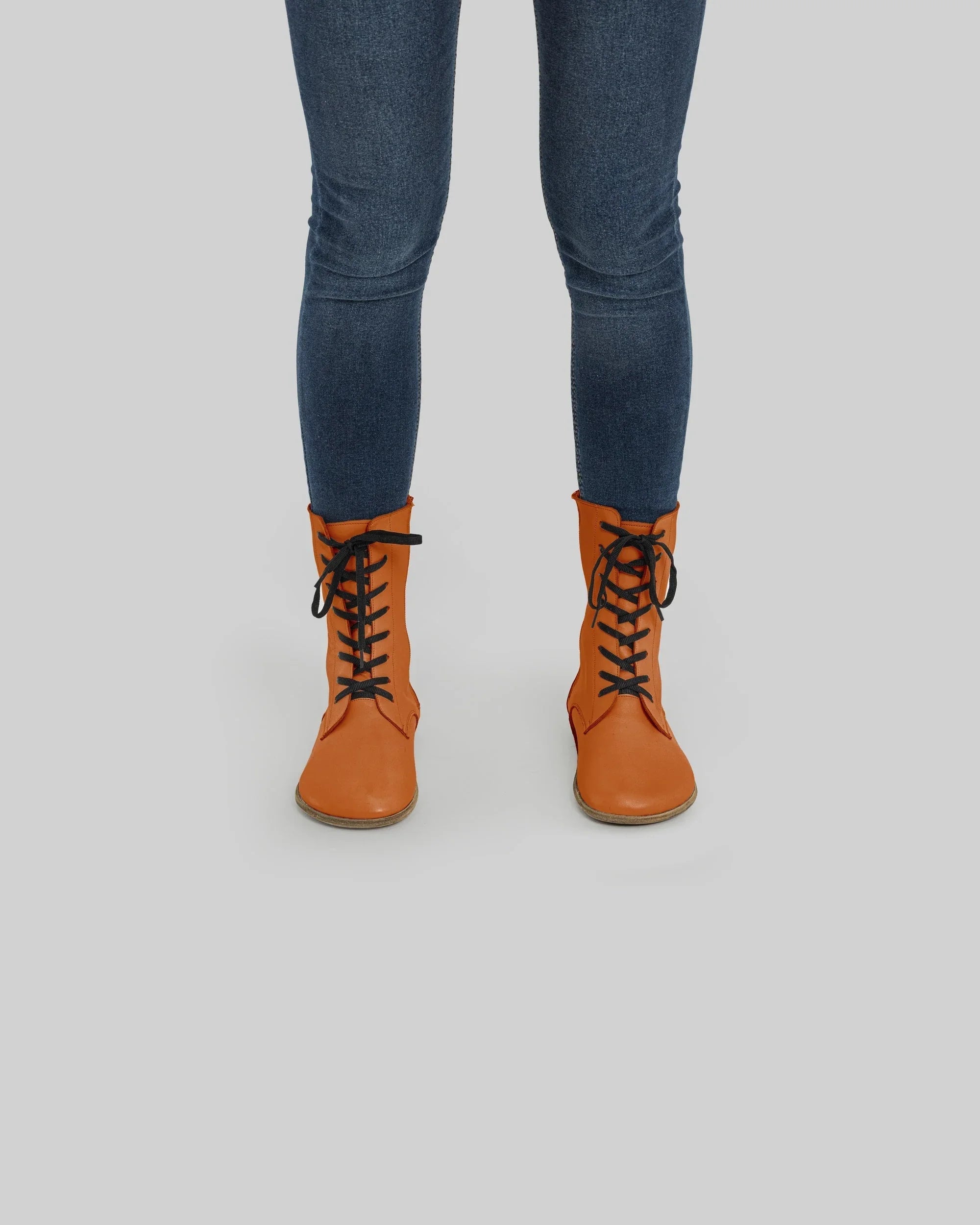 Close-up calf leather - Orange Barefoot Boot Detail | Bespoky