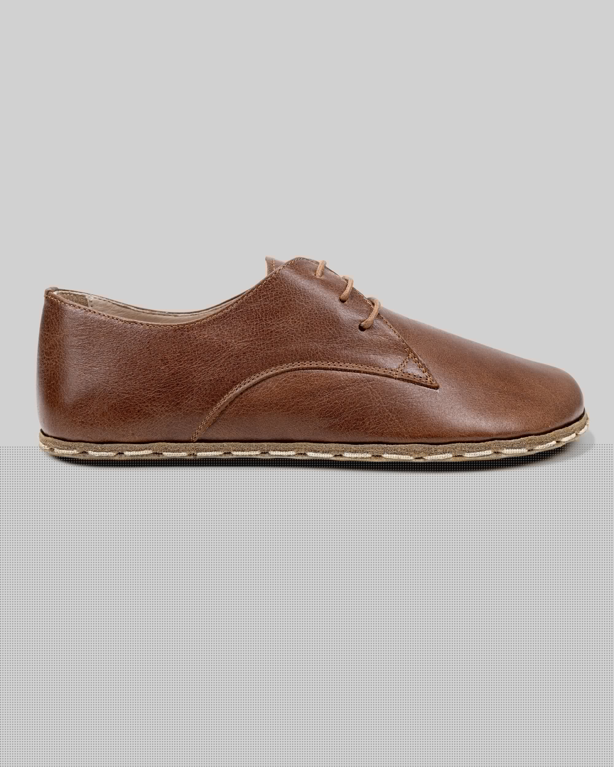 Close-up calf leather - Brown Oxford Shoes Detail | Bespoky