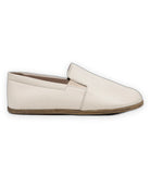 Close-up calf leather - Cream Barefoot Shoes Detail | Bespoky