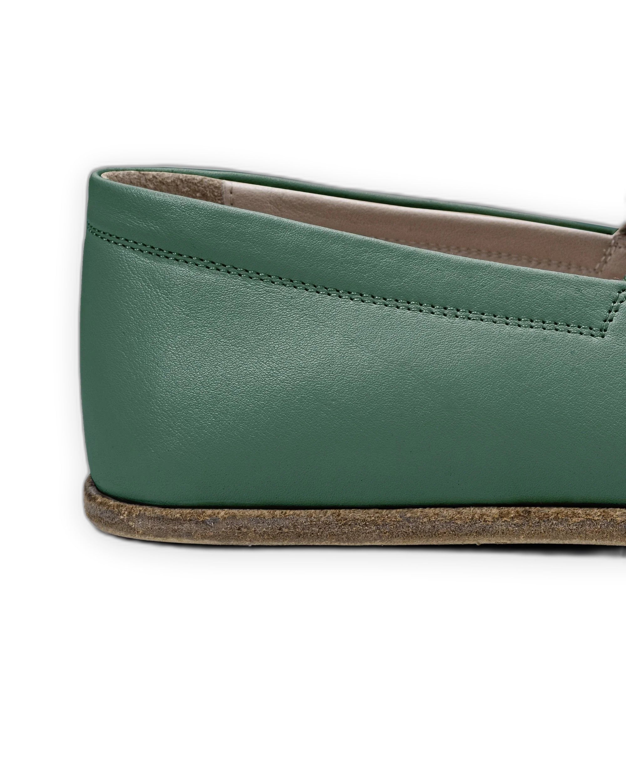 Close-up calf leather - Green Barefoot Shoes Detail | Bespoky