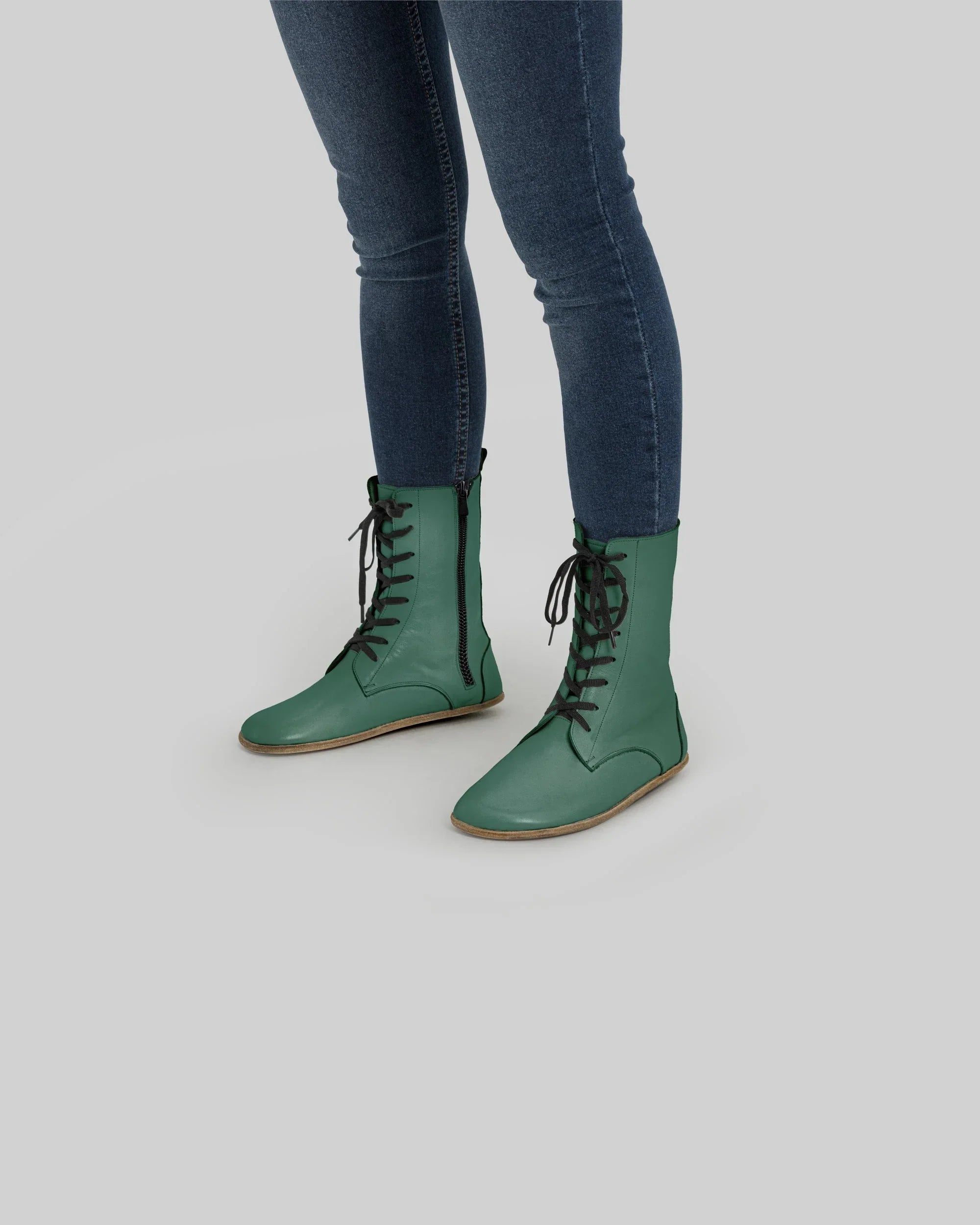 Men's Green Barefoot Boot - Handcrafted Calf Leather Wide Toe Box | Bespoky