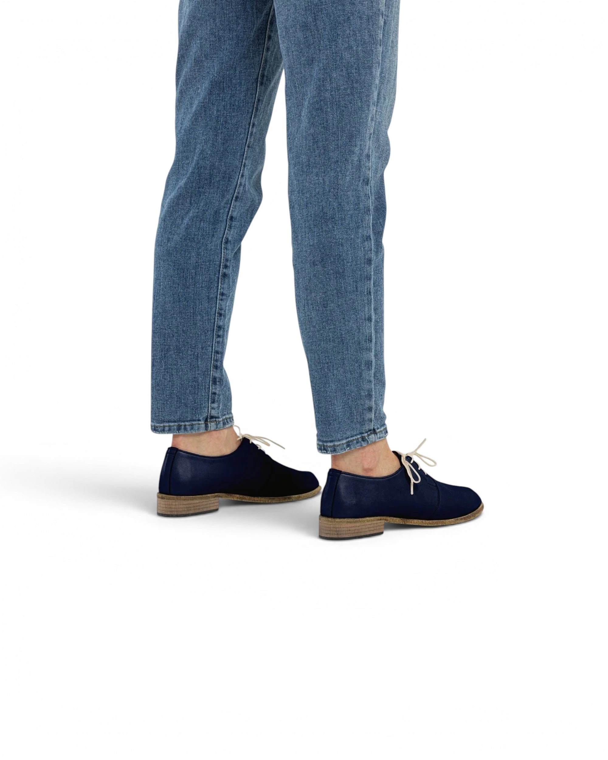 Detail Navy Blue Pointed Toe Oxford - Handcrafted Calf Leather Turkey | Bespoky