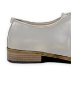 Close-up calf leather - Cream Pointed Toe Oxford Detail | Bespoky