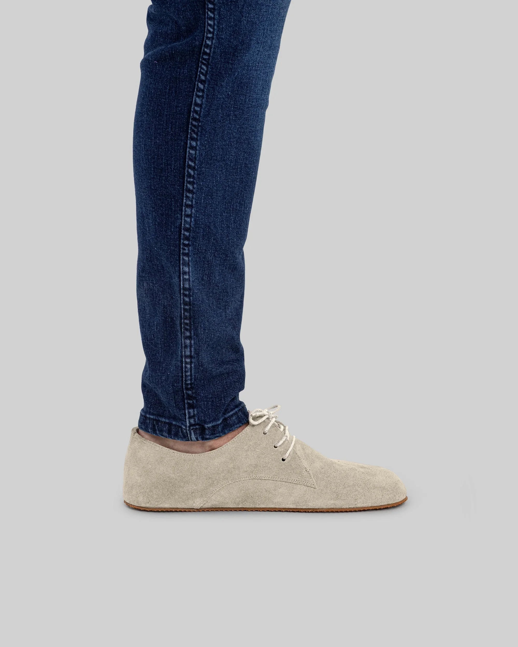 Close-up calf leather - Cream Oxford Shoes Detail | Bespoky