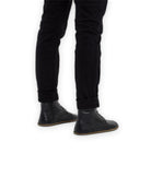 Close-up calf leather - Black Barefoot Boot Detail | Bespoky