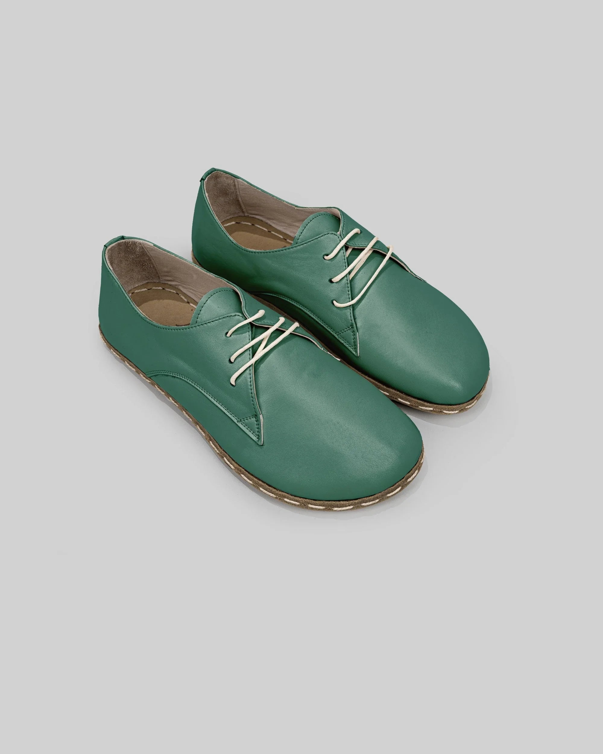 Women's Green Oxford Shoes - Handcrafted Calf Leather Wide Toe Box | Bespoky