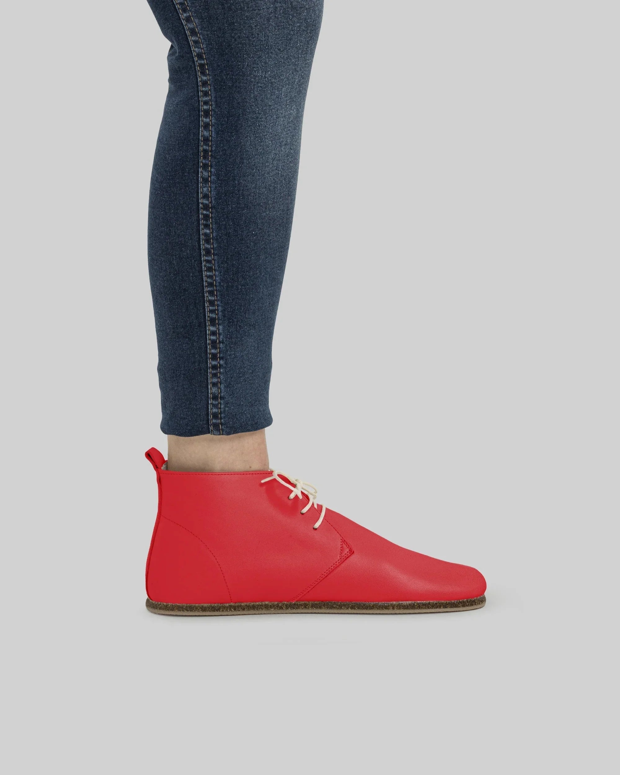 Close-up calf leather - Red Ankle Boots Detail | Bespoky